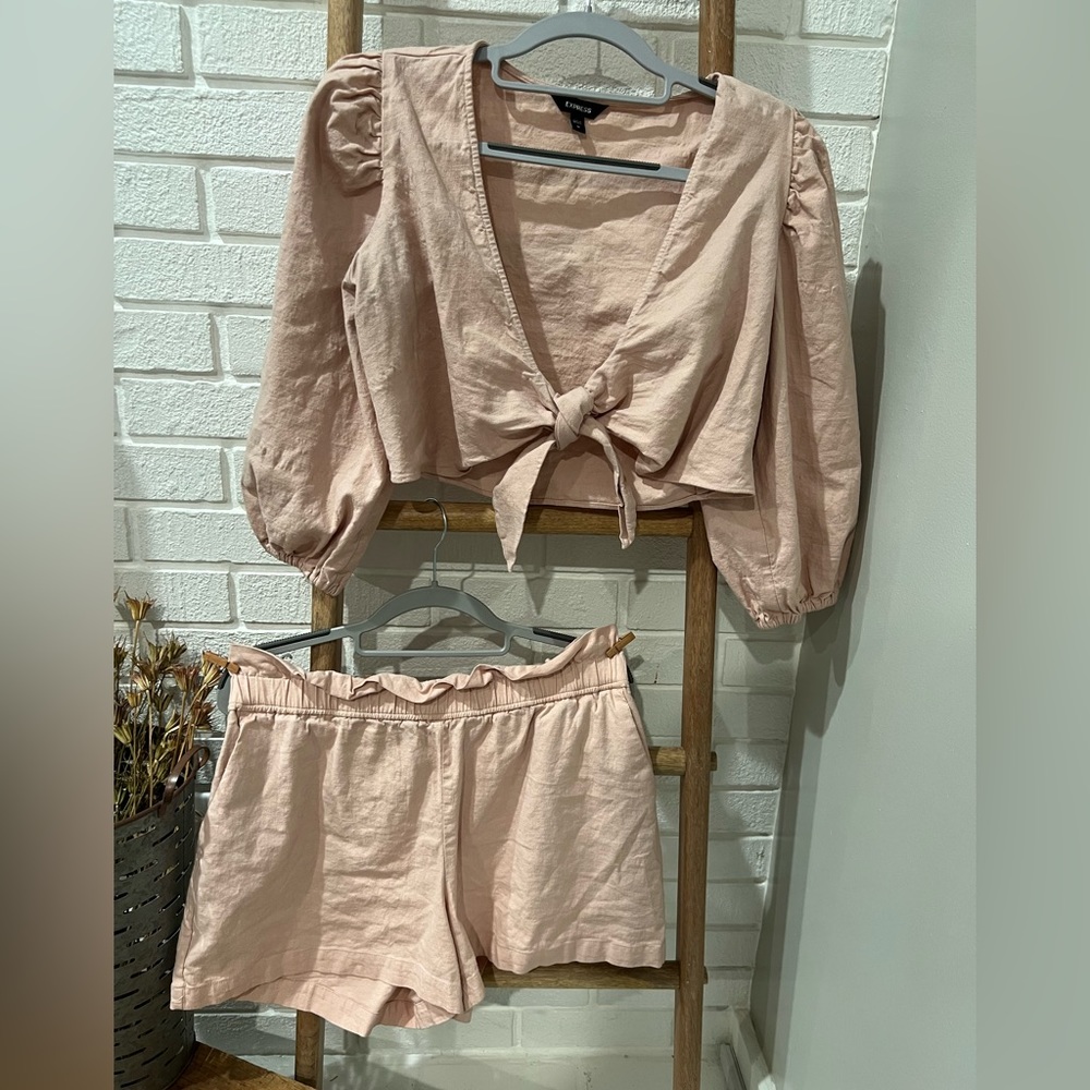 Express Linen Blend Set Pull-On Shorts & Tie Front Crop Top, Light Pink, Size M